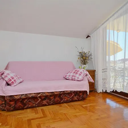 Apartment Miljenka *