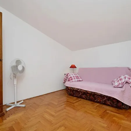Miljenka Apartment *