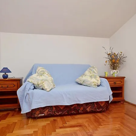 Miljenka Apartment *