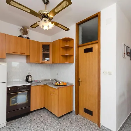 Apartment Miljenka *
