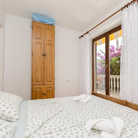 Miljenka Apartment *