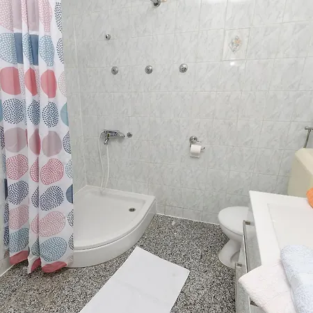 Miljenka Apartment *
